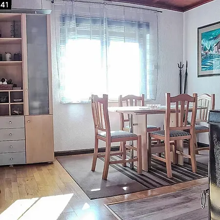 Direkt Am By Interhome Tatil Evi Lokve