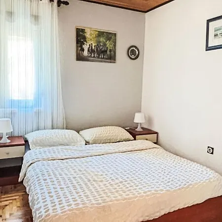 Direkt Am By Interhome